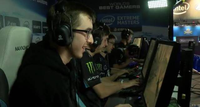 进攻手段受 进攻手段受