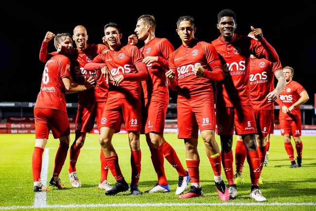 给二线进攻 给二线进攻