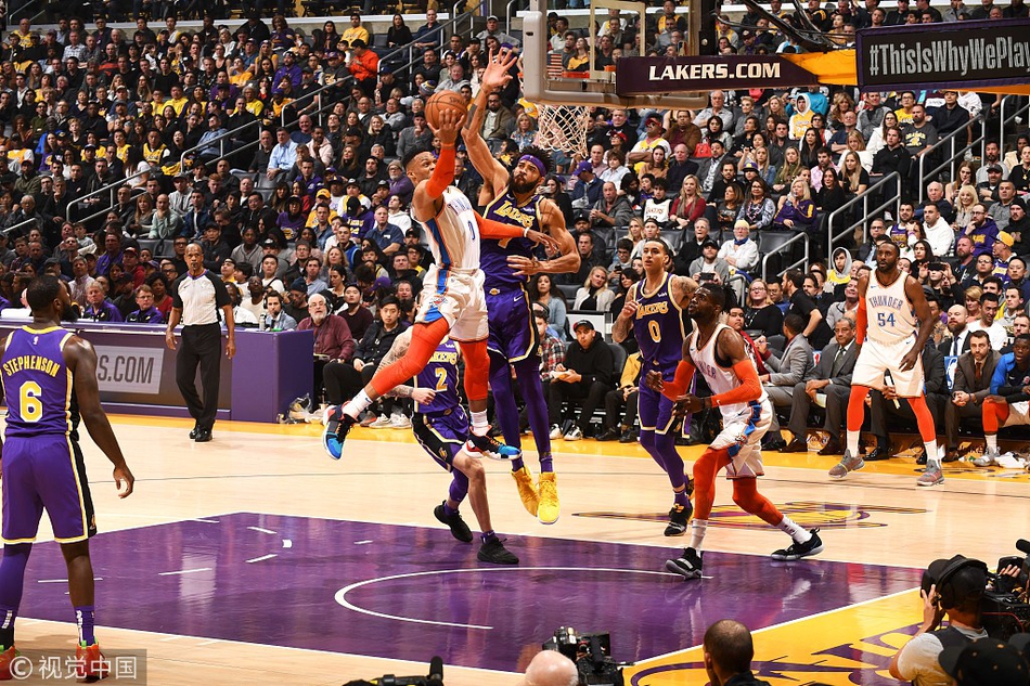 通过音乐剧 通过音乐剧