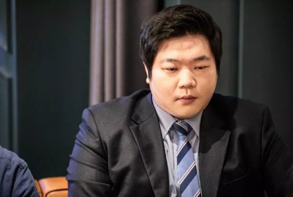 容深度决定 容深度决定
